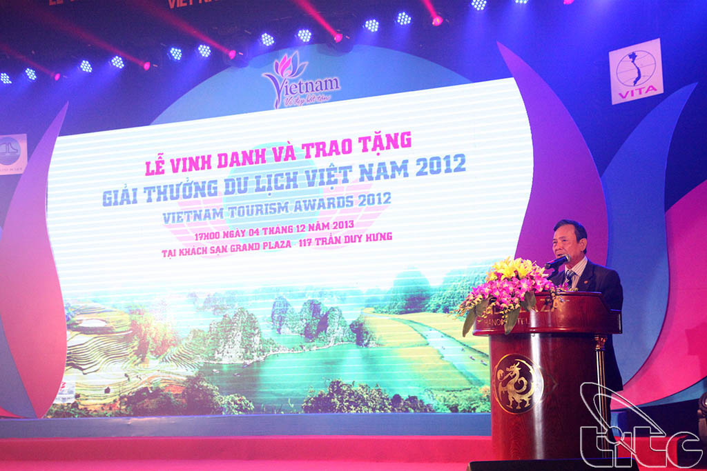  Phóng sự ảnh Lễ vinh danh và trao tặng Giải thưởng Du lịch Việt Nam 2012