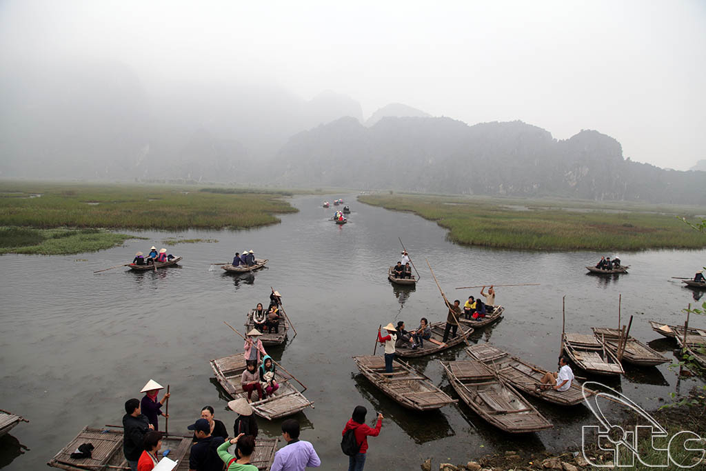 Bến thuyền du lịch khu bảo tồn thiên nhiên Vân Long