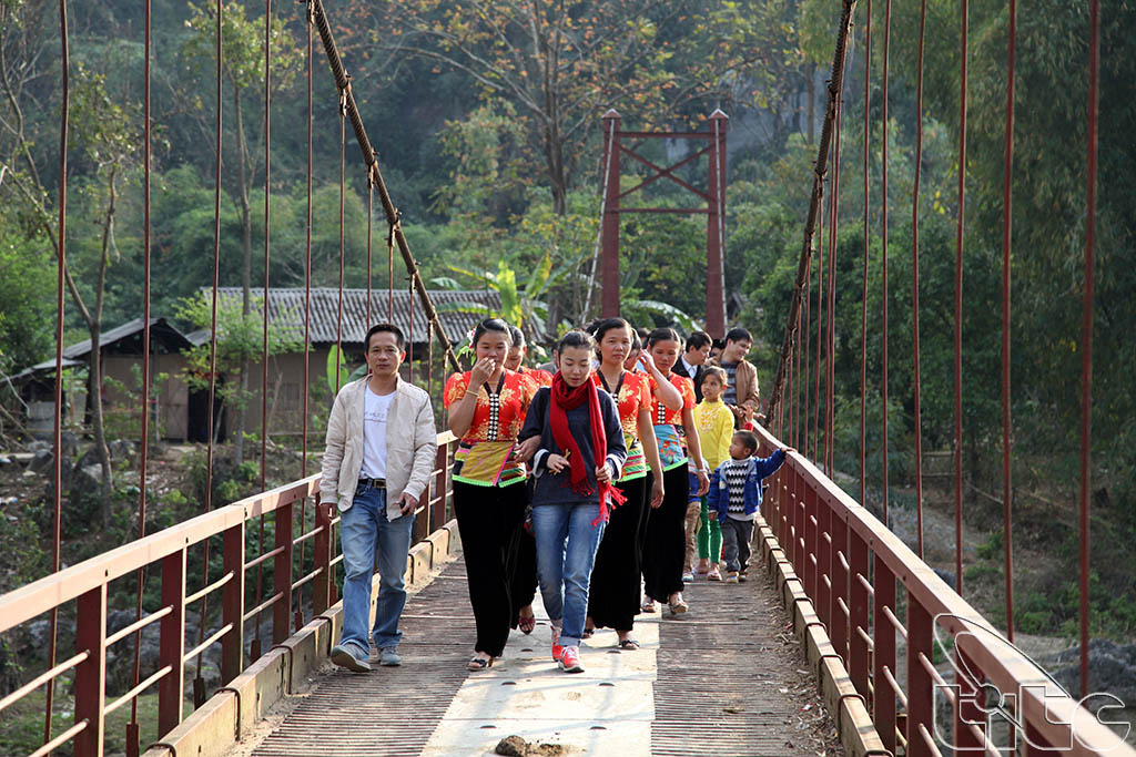 Khảo sát điểm du lịch tại Lai Châu