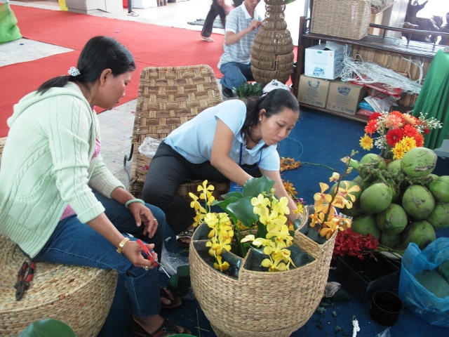 400 gian hàng tham dự Liên hoan Du lịch Làng nghề truyền thống Hà Nội 2014 