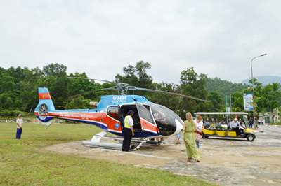 Khai trương dịch vụ bay tham quan bằng trực thăng tại TP. Đà Nẵng 