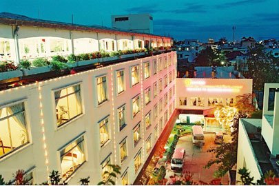 Saigontourane Hotel runs special promotions