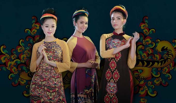 Giới thiệu áo dài Việt Nam tại Mỹ