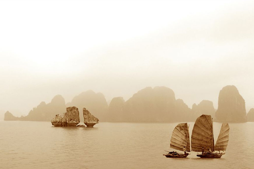 Ha Long Bay (Quang Ninh Province) – Photographer: Nguyen Van Dung