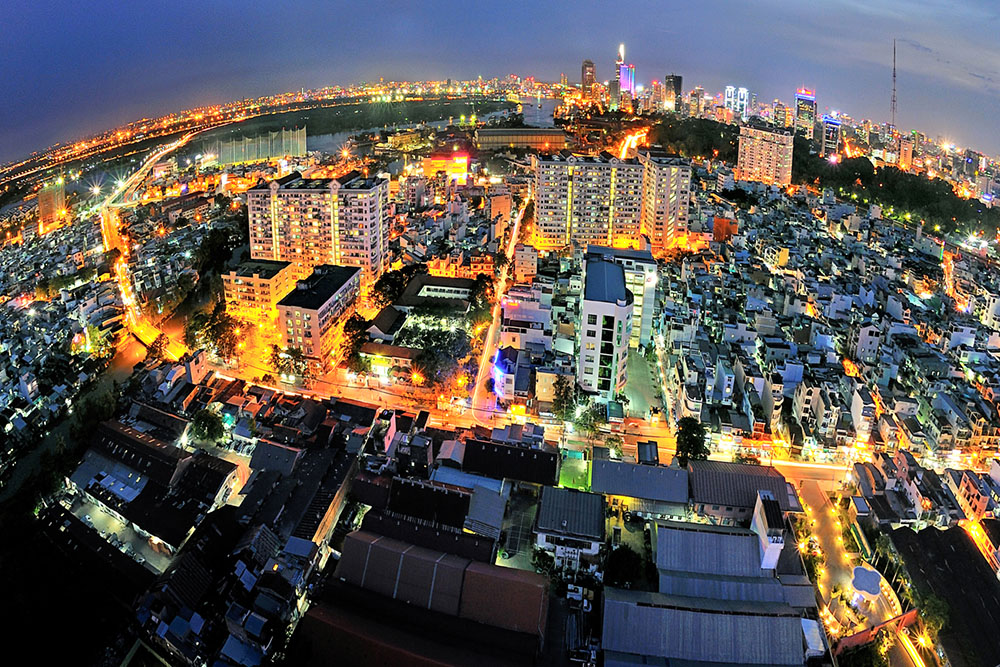 Ho Chi Minh City by night - Photographer: Vu Quoc Thanh