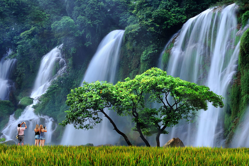 Ban Gioc Waterfall– Timeless beauty (Cao Bang Province) - Photographer: Nguyen Minh Tan