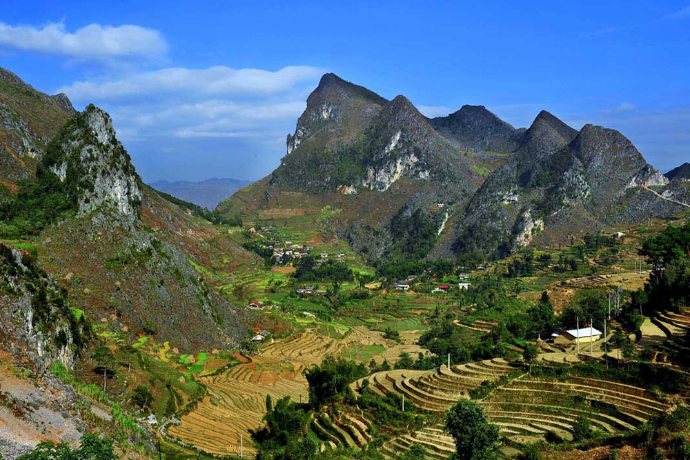 Dong Van Karst Plateau (Ha Giang Province) - Photographer: Nguyen Thanh Ha