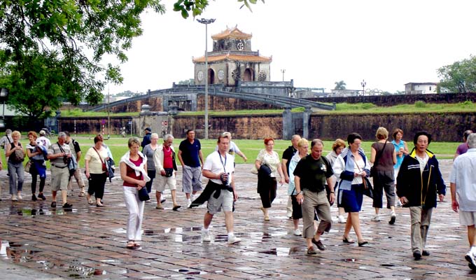 Thua Thien-Hue : le nombre de touristes étrangers en hausse de 2,44%