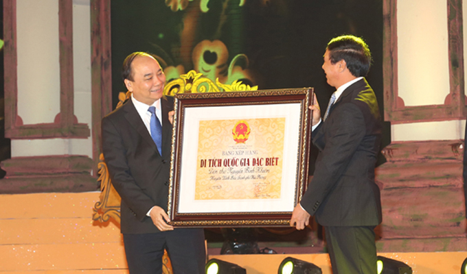 Đền thờ Nguyễn Bỉnh Khiêm ở Hải Phòng đón Bằng công nhận di tích quốc gia đặc biệt