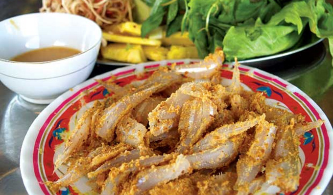 Món gỏi cá mòi - Đặc sản biển Quảng Ninh