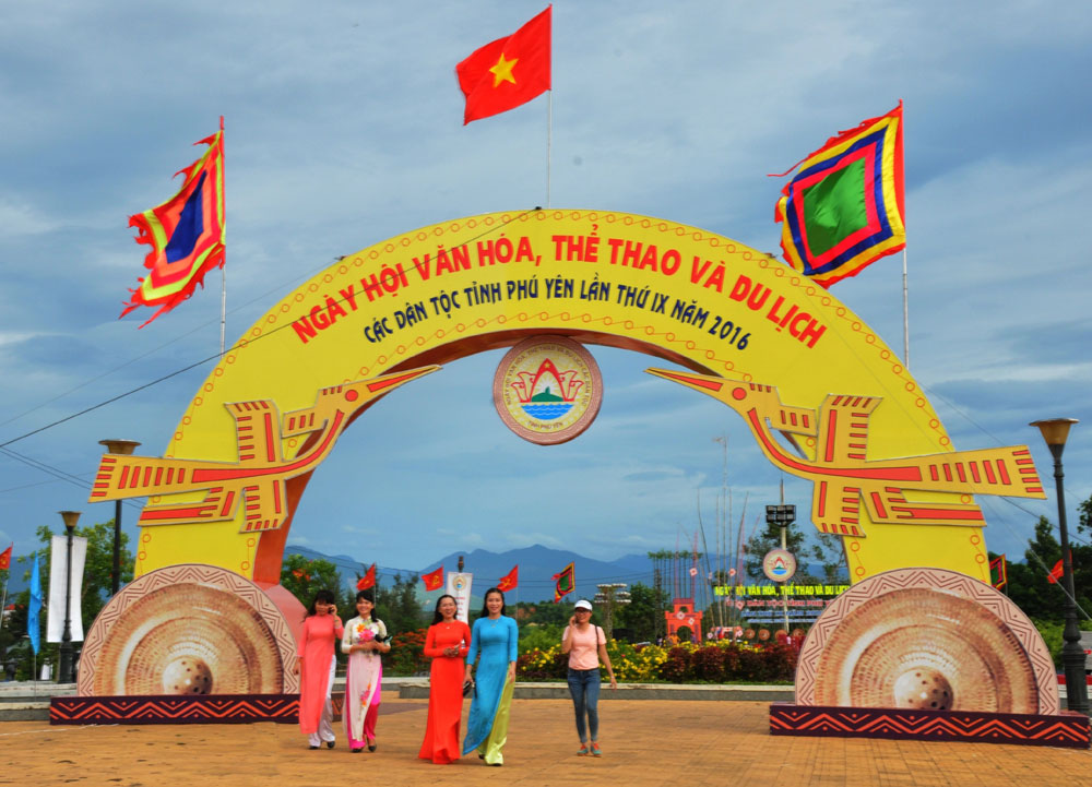 Ngày hội Văn hóa, Thể thao và Du lịch các dân tộc tỉnh Phú Yên lần thứ 9 năm 2016