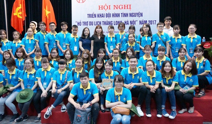 200 sinh viên tình nguyện hỗ trợ du lịch Hà Nội