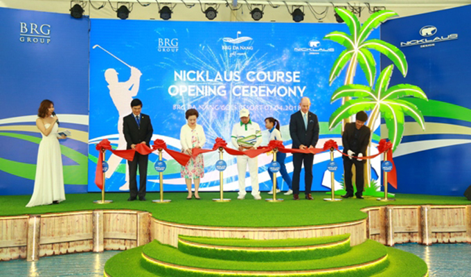BRG Đà Nẵng Golf Resort có sân gôn phong cách bờ kè (bulkhead style) đầu tiên tại Châu Á
