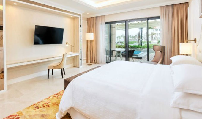 Sheraton Grand Danang Resort offers new package