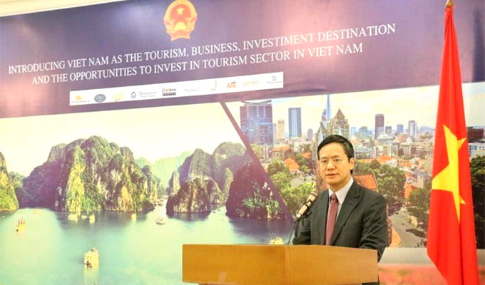 Tourism, business opportunities in Viet Nam introduced in Indonesia