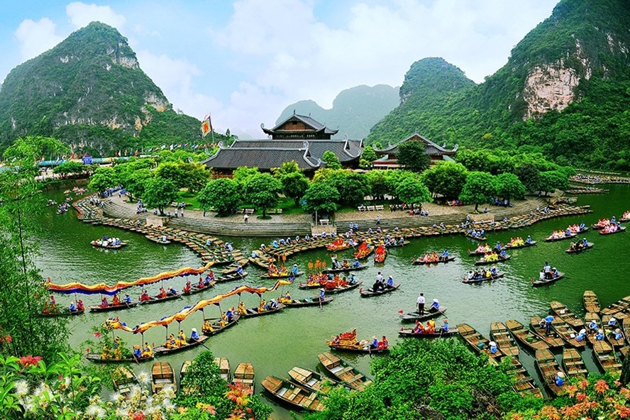Ninh Bình tiếp tục đăng cai Năm Du lịch Quốc gia 2021