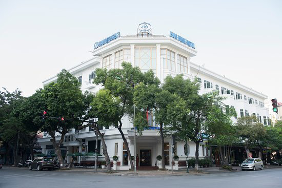 Hà Nội: 15 khách sạn đăng ký làm nơi cách ly Covid-19 có giá 500.000-1.500.000 đồng/đêm