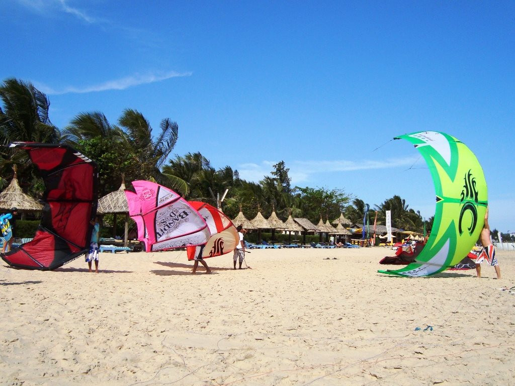 Mui Ne offers 2 among 10 best discovery experiences in Vietnam