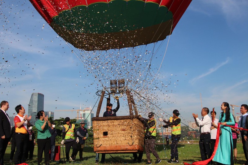 Khai mạc Ngày hội Khinh khí cầu Thành phố Hồ Chí Minh lần 2