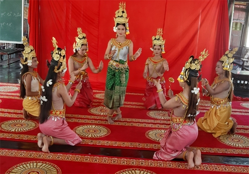 A look at Khmer ethnic group’s dance art