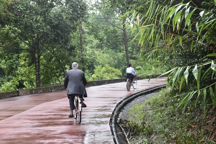 Quang Nam: My Son launches a new cycling experience tour