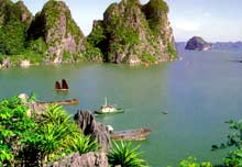 Halong Bay enters final round of wonder voting