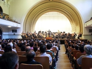 L'Orchestre symphonique du Vietnam impressionne les Japonais