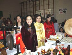 Việt Nam tham dự ngày hội  văn hóa tại Canada