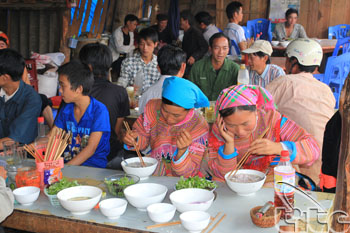 Thưởng thức những đặc sản của người Mông ở Lào Cai