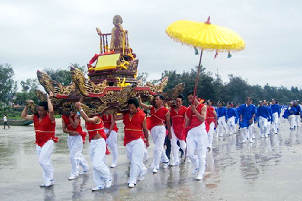 Lễ hội Trà Cổ  