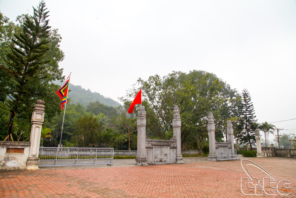 Temple Ba Trieu (Thanh Hoa)
