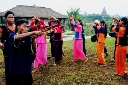 Ra Glai ethnic group