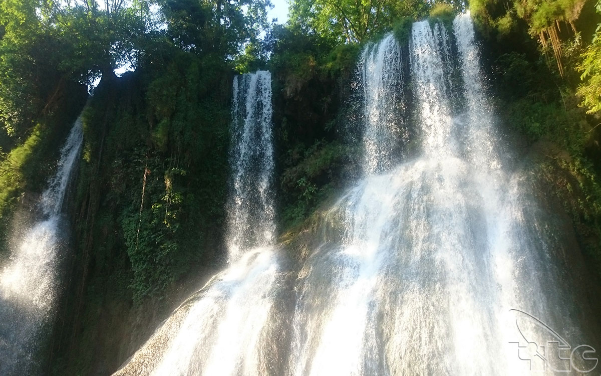 Dai Yem Waterfall in Muong Sang Commune – An attractive tourist site in Moc Chau