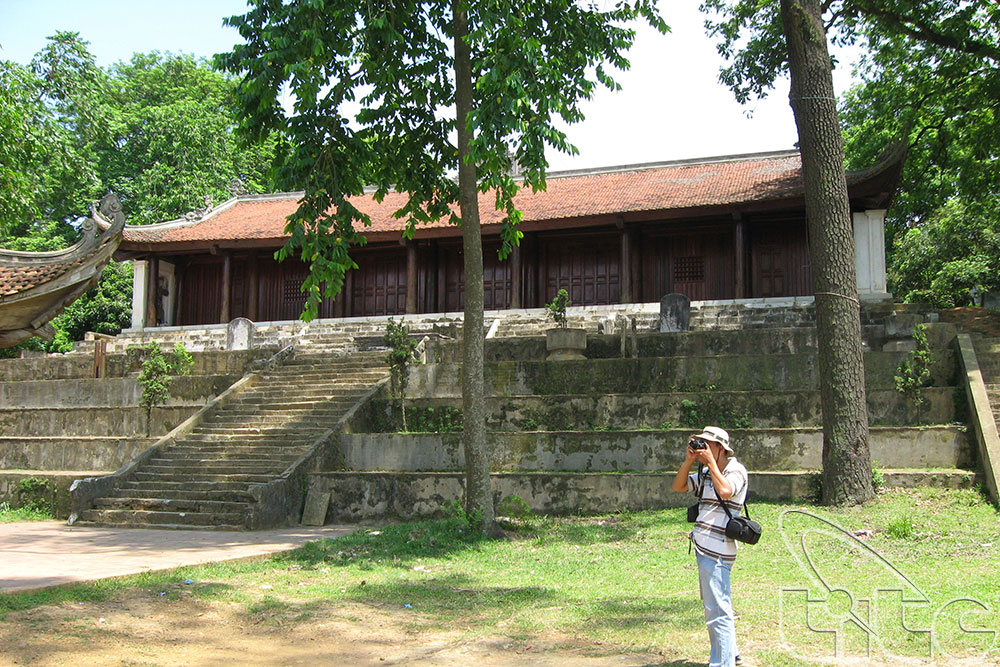 Lễ hội chùa Trăm Gian