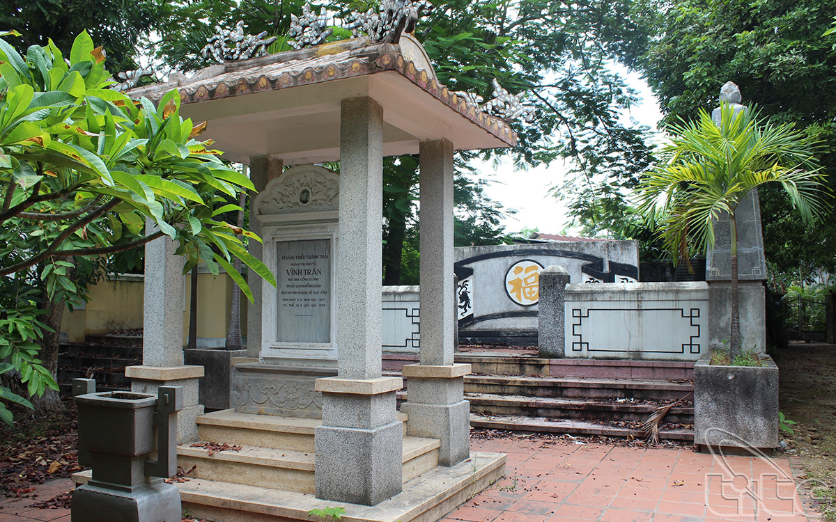 Thanh Thai Tomb